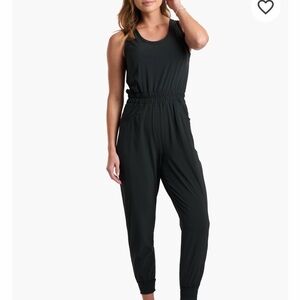 Elegant Black Sleeveless Jumpsuit